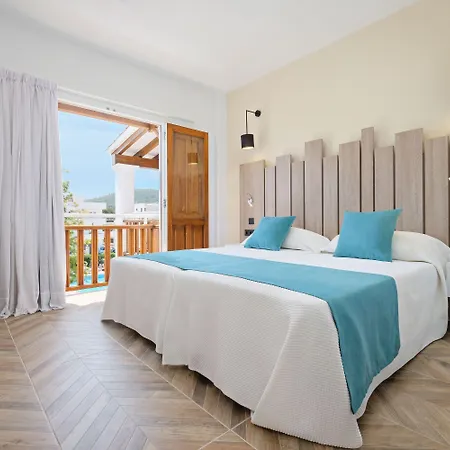 Apartahotel Azuline Sanso Santa Eulalia del Río