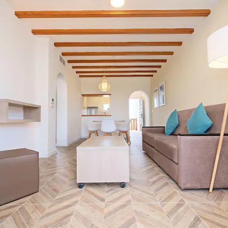 アパートホテル Azuline Sanso 3*