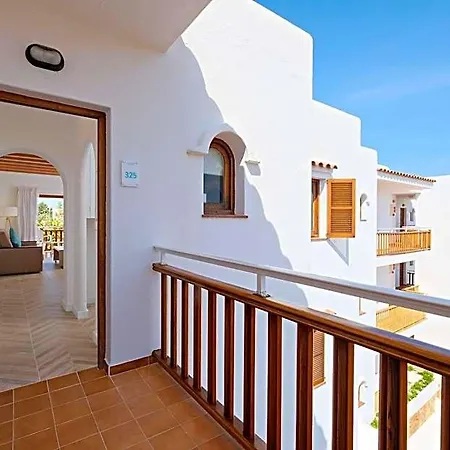 Aparthotel Azuline Sanso Santa Eularia des Riu