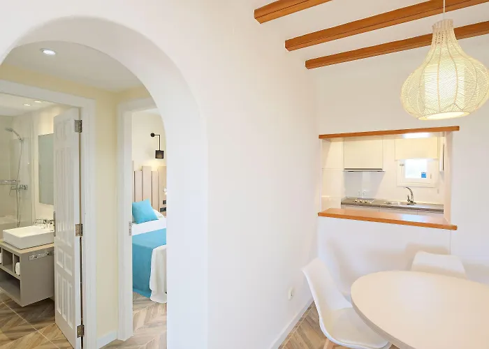 Azuline Sanso Aparthotel Santa Eularia des Riu